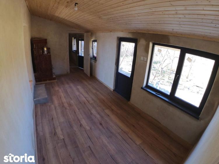 Casa la pret de apartament 4 camere, teren 1770 mp, renovata Ciorani - 18