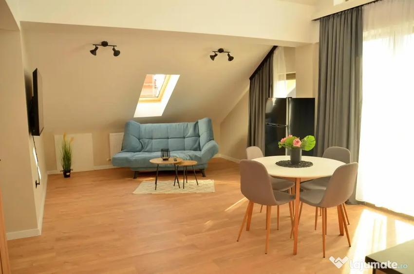Apartament cu 3 camere decomandat în Găvana