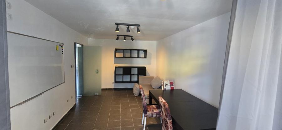 DRISTOR(METROU)-STRADAL, etaj 1-IDEAL  OFFICE - 7