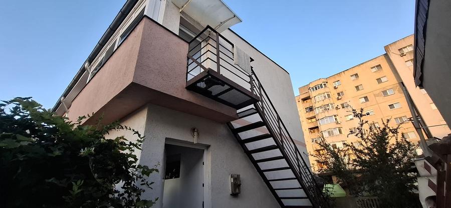 Coiciu -Institut Marina - Casa P+1 etaj  Constructie  BCA 2014........... - 1