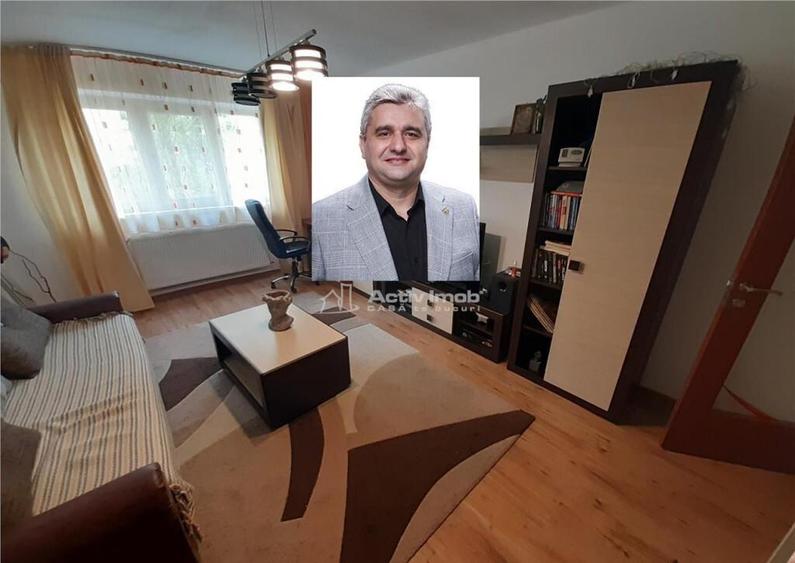 Resita, 2 Cam. Dec., Mobilat Utilat, Parter Inalt, Micro 4 - 1