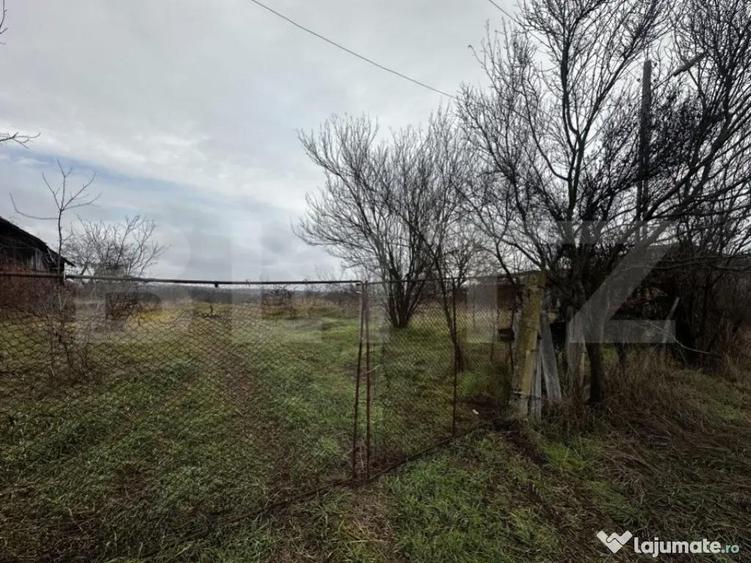 Teren intravilan, 4000 mp, zona Calnic - 4