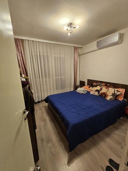 Apartament cu 3 camere decomandat zona M.Viteazu - 2