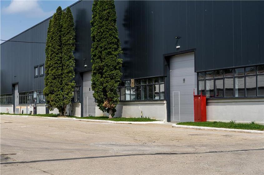Spatiu Industrial - 2600 mp - Productie - Depozitare - Distributie - 7