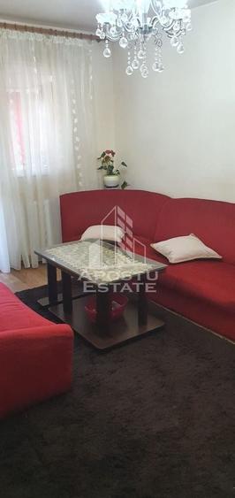 Apartament cu 3 camere si boxa, zona Dacia - 1