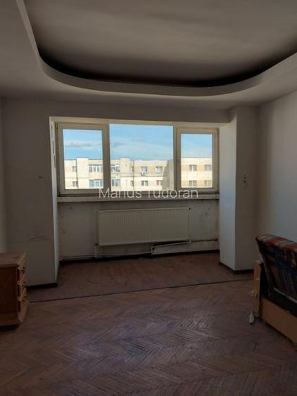 Vand ap. 3 cam Nord, Et 9 din 10, Conf 1, Decomandat, Sup 68 mp Pret 69 999 Euro