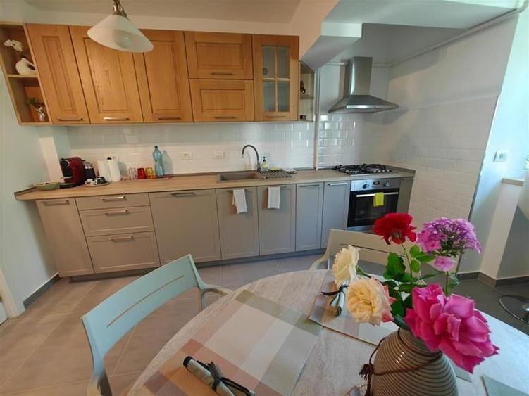 Aleea Parcului- 3 camere, ultracentral, renovat ultramodern- prima inchiriere! - 10