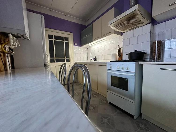 Vand casa individuala cu curte si gradina in Petrila - 7