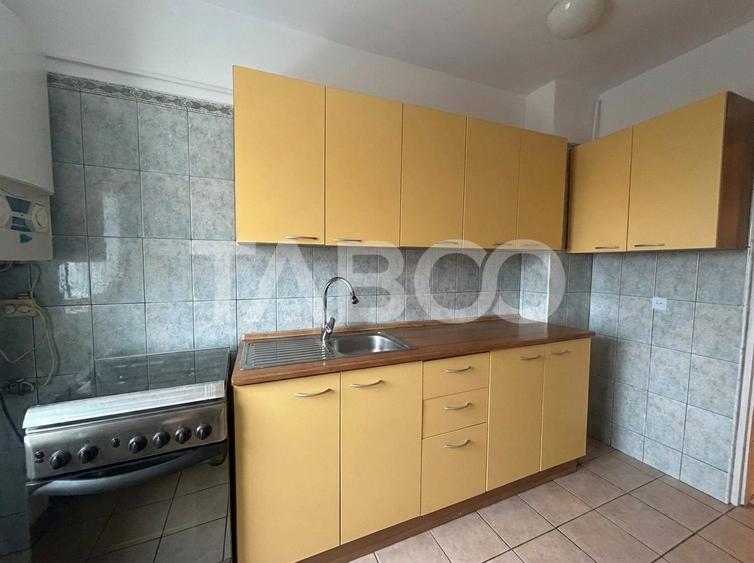 Comision 0-Apartament 3 camere decomandat cu pivnita zona Valea Aurie - 11