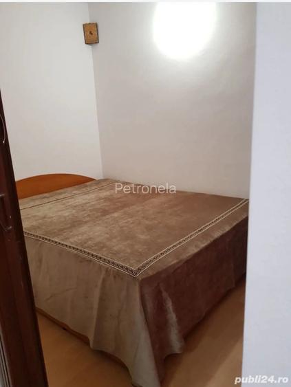 Inchiriez apartament 2 camere Inchiriez apartament 2 camere