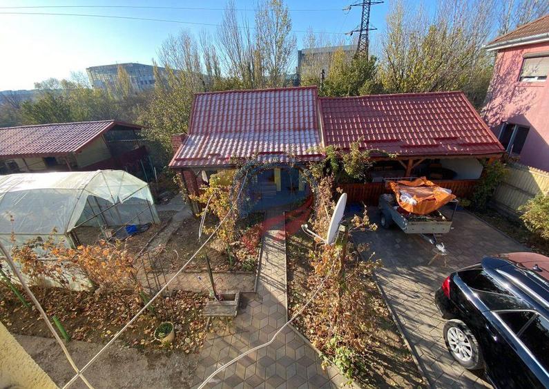 VILA GENEROASA CU TEREN 720 METRI IN APROPIEREA ELECTROPU... - 9