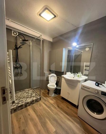 Casa tip triplex in Rediu, cu vedere panoramica si curte p - 1