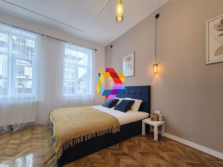 Casa de vânzare zona Centrală - 225 mp - 11