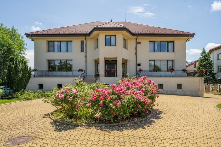 Vila exclusivista in Baneasa – teren 3.718 mp, suprafata desfasurata 1.750 mp - 49