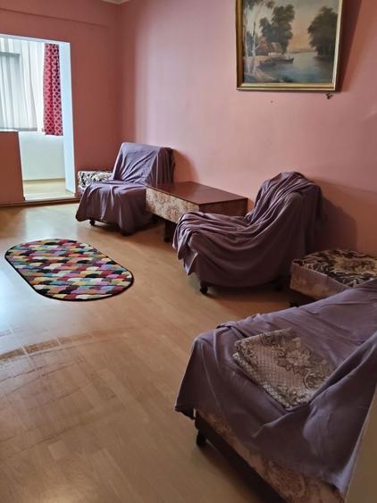 Inchiriez apartament 3 camere, Zimbru , Iasi , etaj 6/10. - 3