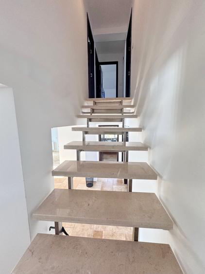 Casa 4 Camere Pretabil Spatiu de Birouri sau Clinica - 6