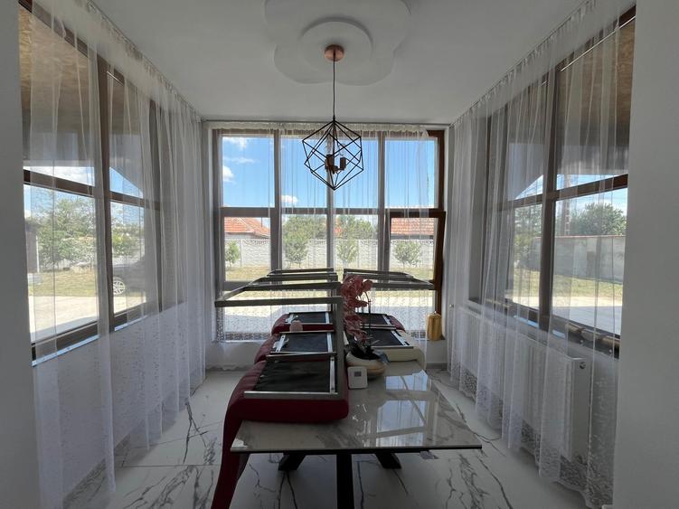 Casă cu 3 dormitoare, 600 mp utili, 2000 mp teren, Talpoș, Bihor. - 16