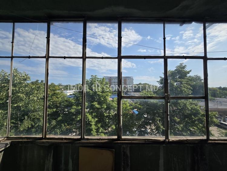 Vanzare apartament 2 camere in zona Nord-Piata - 17