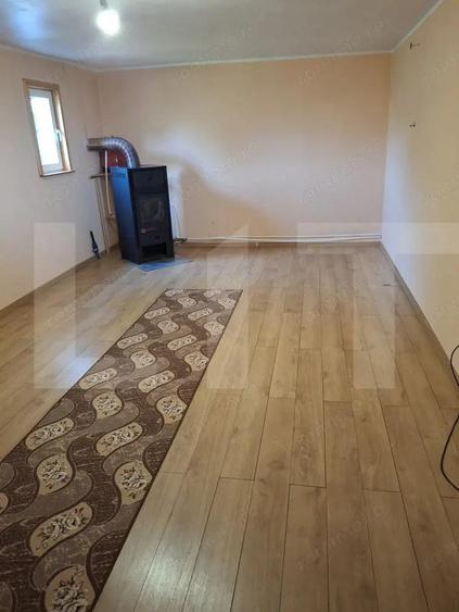 Casa, teren, anexe Un?eni, Burle?ti - Proprietate cu poten?ial! - 8