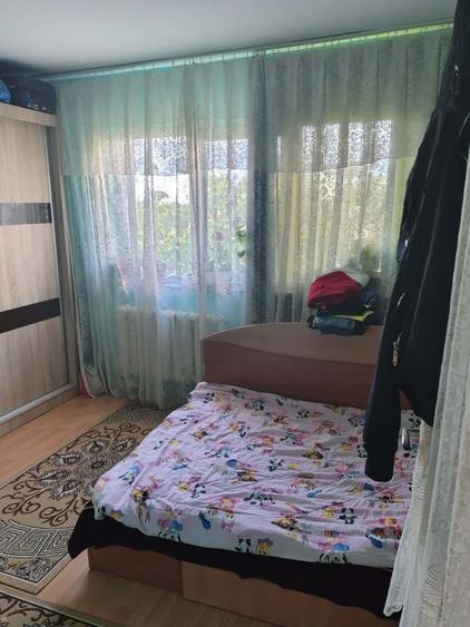 Apartament 3 camere semidecomandat 3/4 - 7