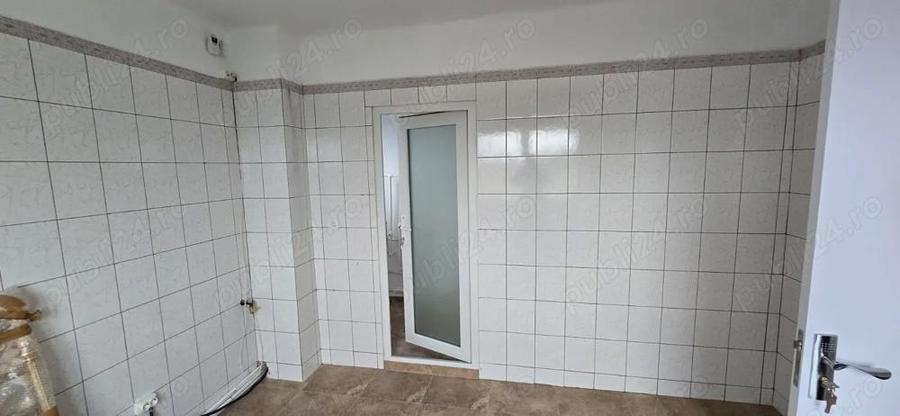 Apartament 3 camere 160mp in vila Gaesti Dambovita - 6