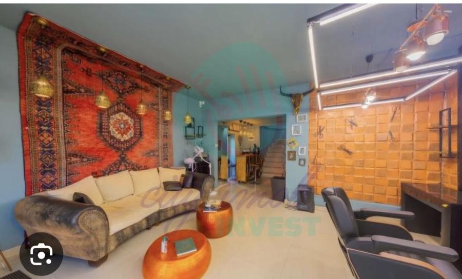 Casa - ideal investitie Piata Unirii - Mantuleasa - 3