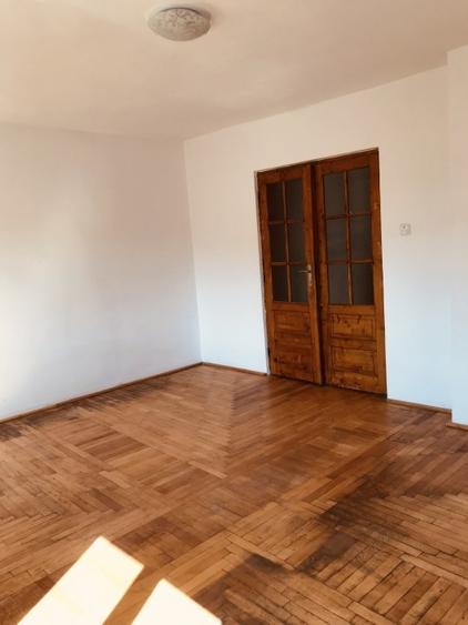 Casa artera principala pretabila afacere / locuit - 10