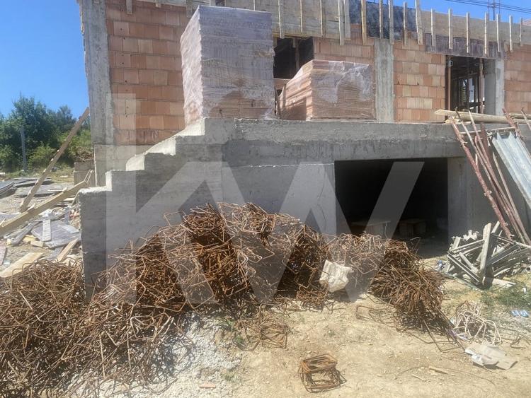 Casa vanzare 4 camere P+1E terasa teren 250mp Sibiu zona Arhitectilor - 2