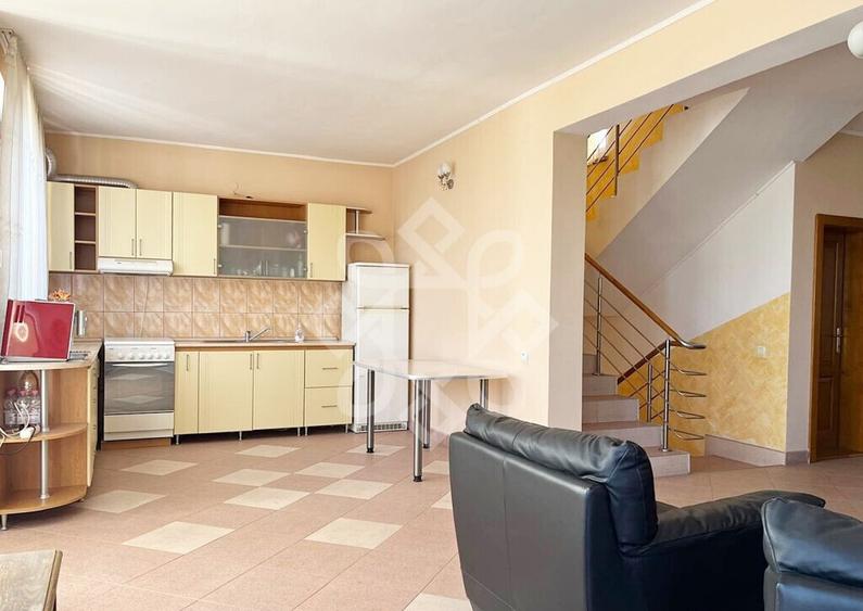 Vila pe Malul Crisului, strada Facliei Oradea - 4