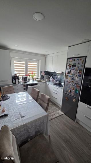 Apartament 3 camere, gata de mutat Micro 16 - 3