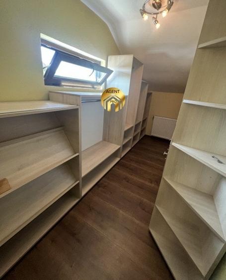 Doua vile individuale in aceeasi curte - 550mp teren - 8