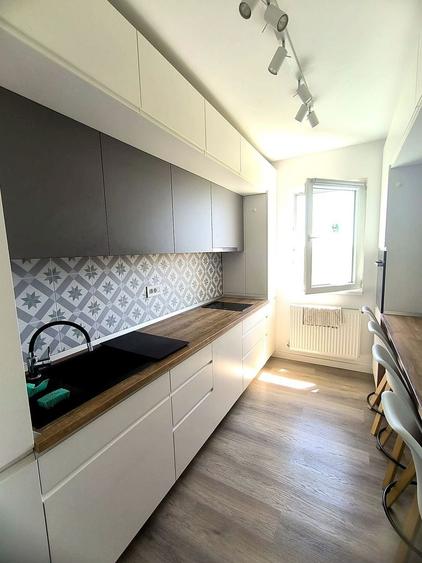 Apartament cu 2 camere decomandat, mobilat în Apărătorii Patriei