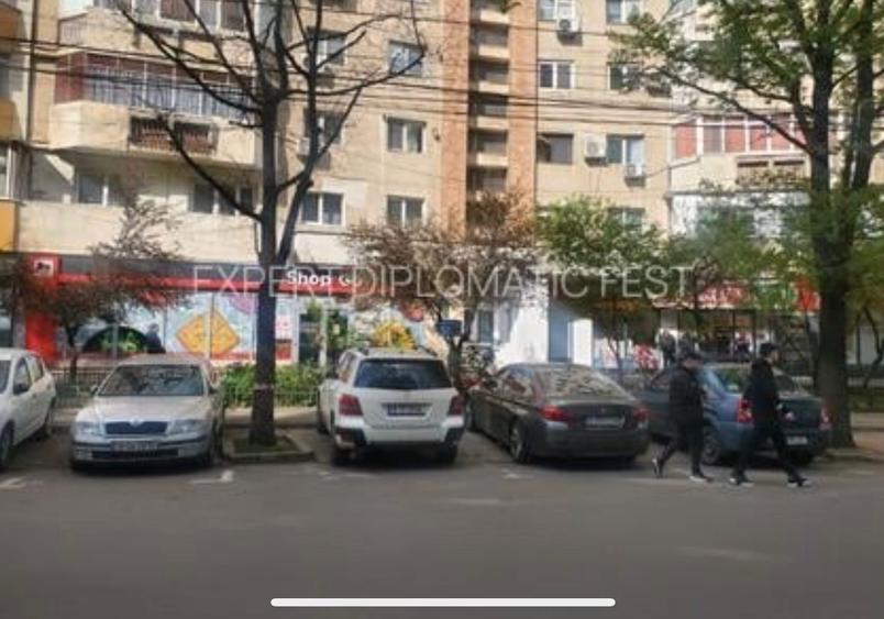 Rahova-- Petre Ispirescu 66 mp- pret 200.000 euro - 2
