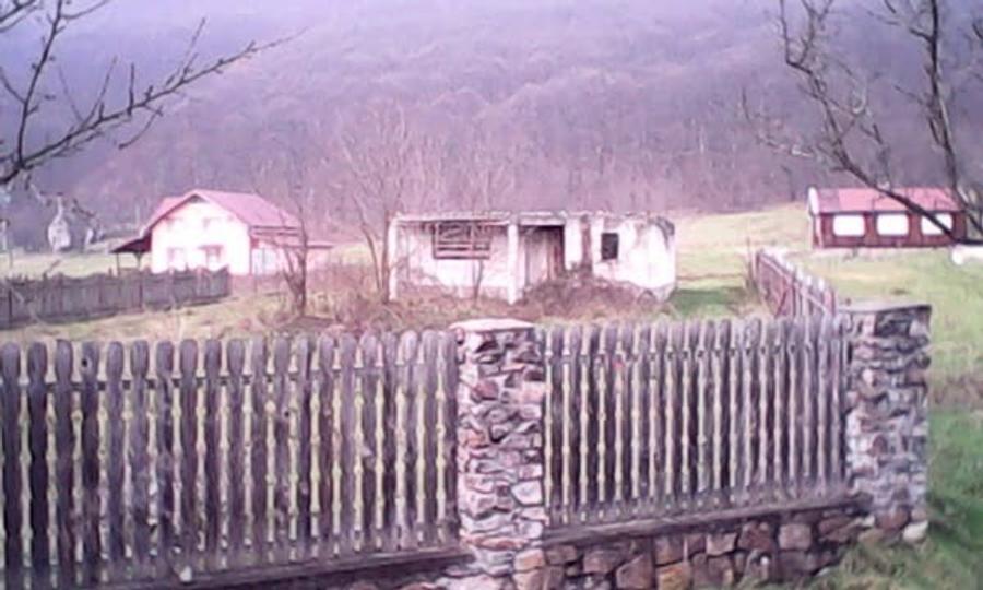 vanzare de teren intr_o zona turistica - 1