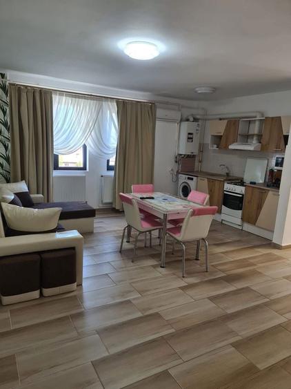 Inchiriez apartament Mamaia - 3