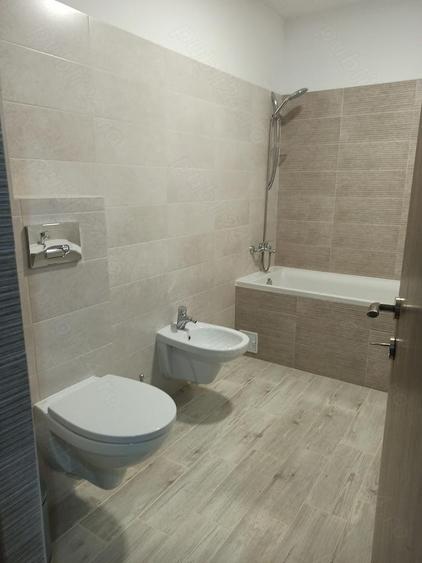 Apartament zona Coresi proprietar bloc 2021 - 5