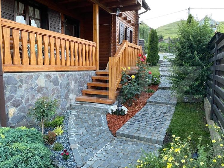 Cabana deosebita in Campenesti - un refugiu modern cu priveliște superbă la lac - 2