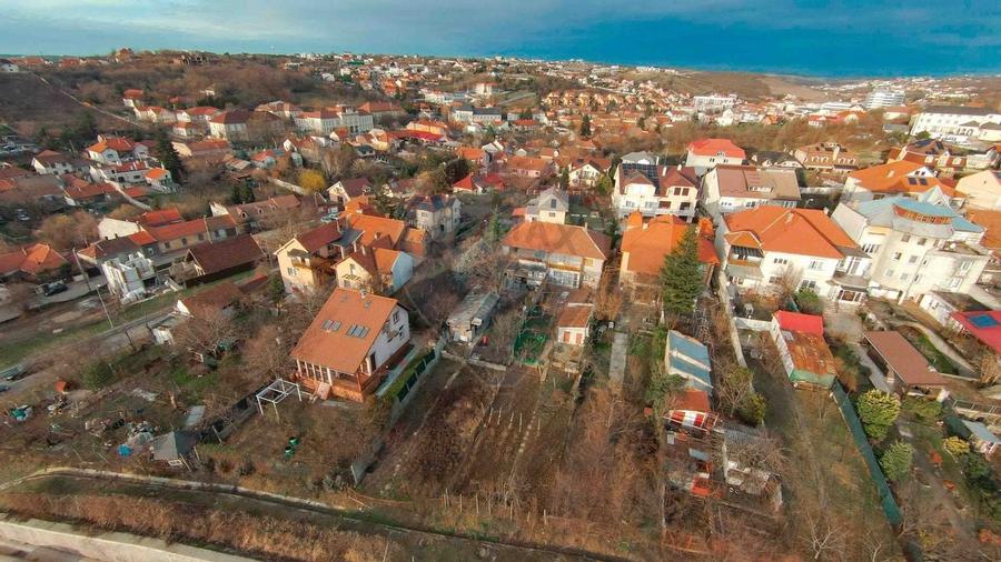 De vânzare casă 5 camere, teren 508 mp, în zona Ciuperca - 12