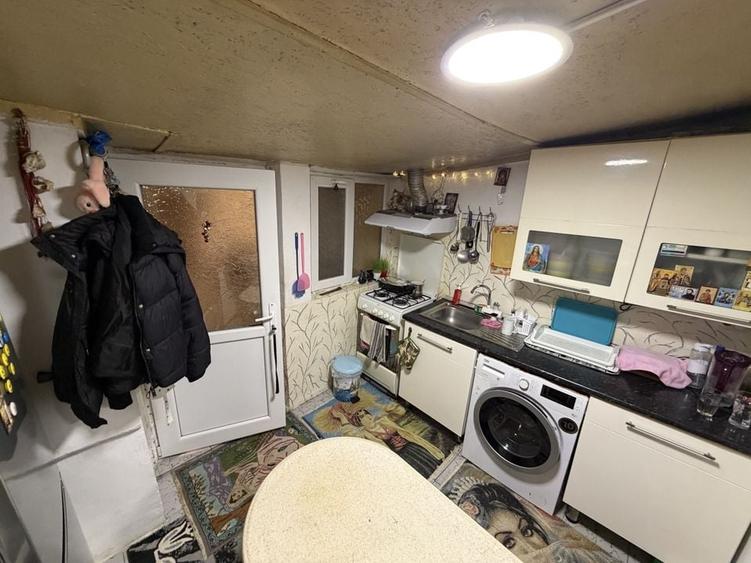 Vilă cu 2 corpuri, acces auto, curte – Republica / Industriilor - 5