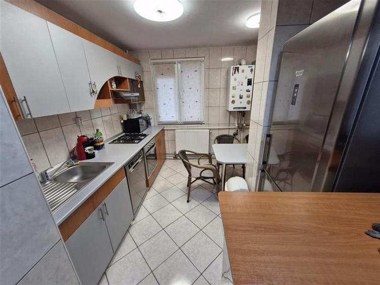 Apartament 3 camere Trapezului - 5