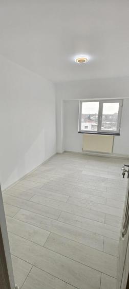 Apartament 3 camere decomandat Fete?ti - 3