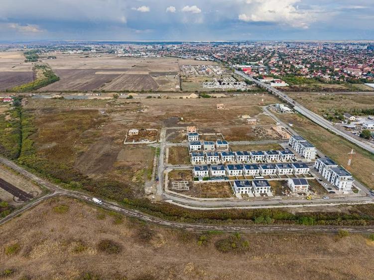 Teren de 628 mp, în Mehala