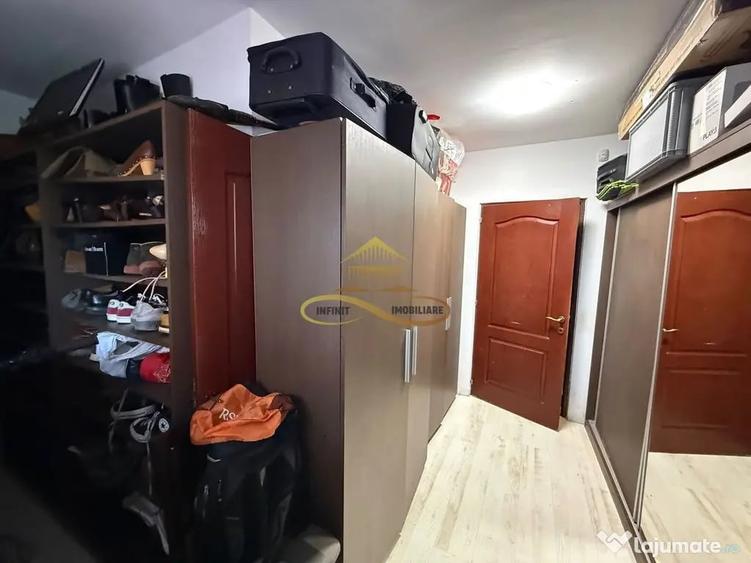 Apartament cu 4 camere decomandat în 9 Mai