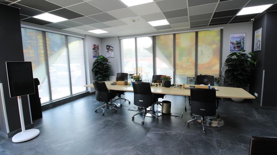 Spațiu comercial, de 96.870002746582 mp, în Berceni