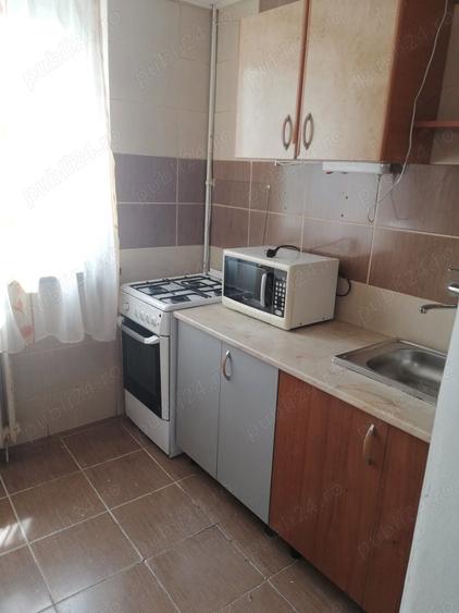 Inchiriez garsoniera - 2