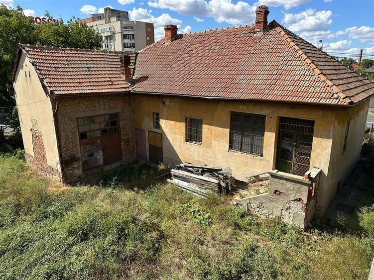 Ideal Afacere 3 Cladiri 2 Fronturi Stradale - 6