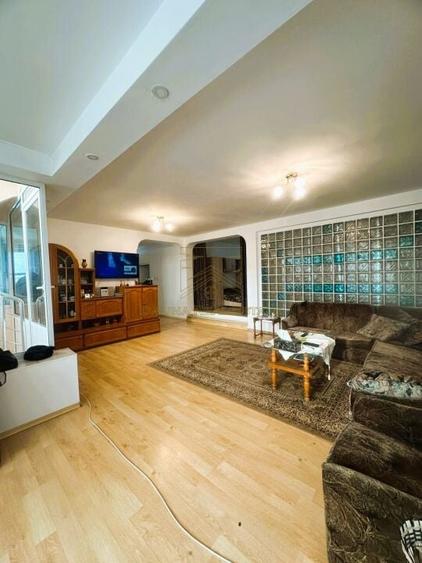 Vanzare - Vila Premium cu Potential de Business - Vidra - 6