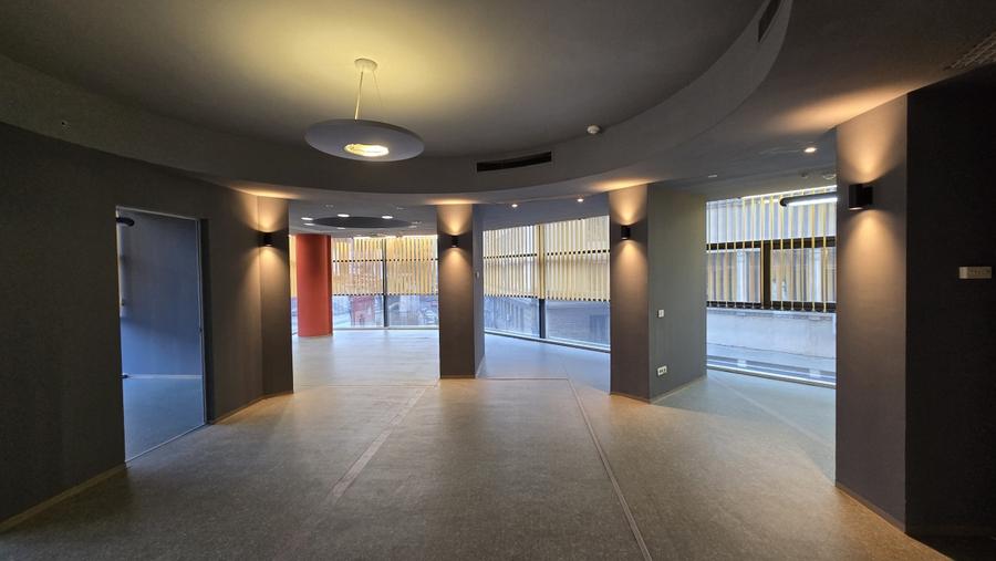 De inchiriat spatiu de birouri zona Universitate - 1