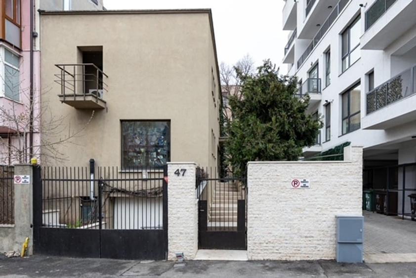 Vilă modernă, str. Dr. C-tin Caracaș nr.47, direct de la proprietar - 13