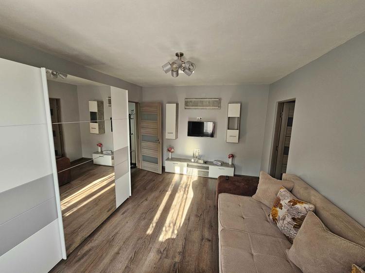 De inchiriat apartament 2 camere - 7